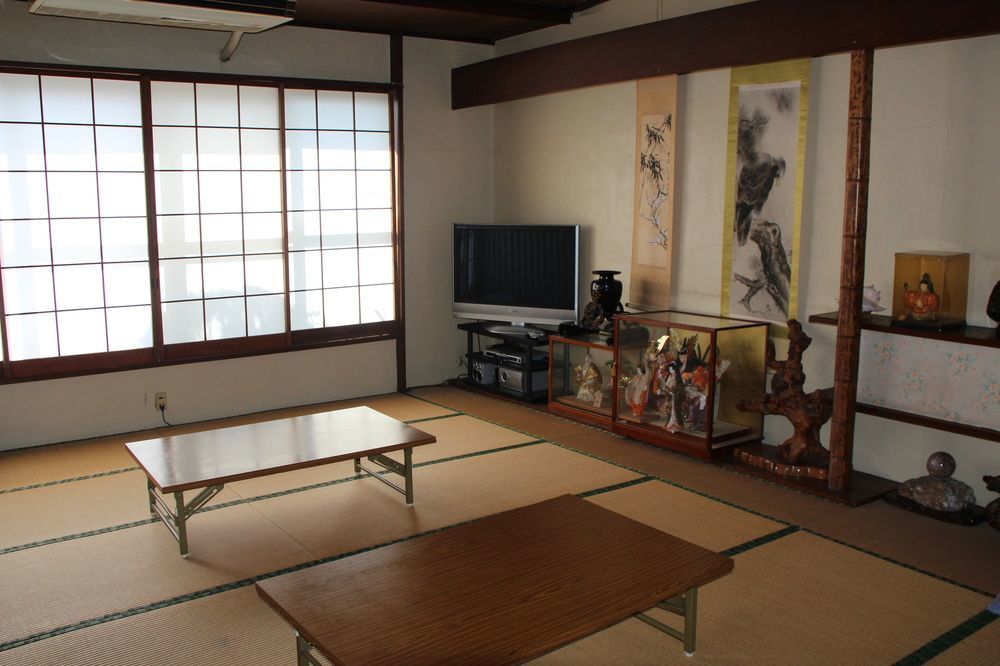 Hotel Asumi Onsen Fujiyoshida Esterno foto